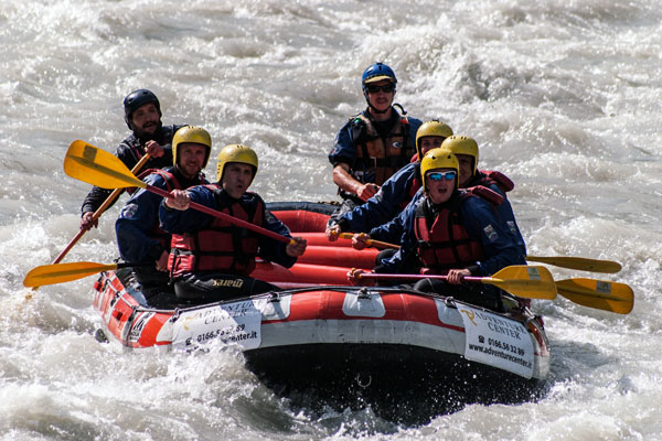 rafting relax adventure